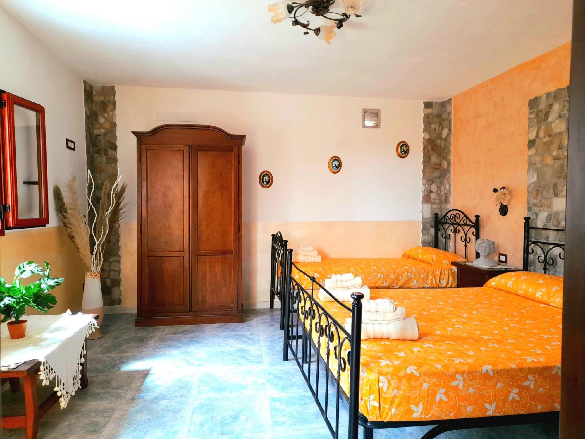 Parco Esmeralda - Family Residence E Breakfast Marina di Camerota Room photo